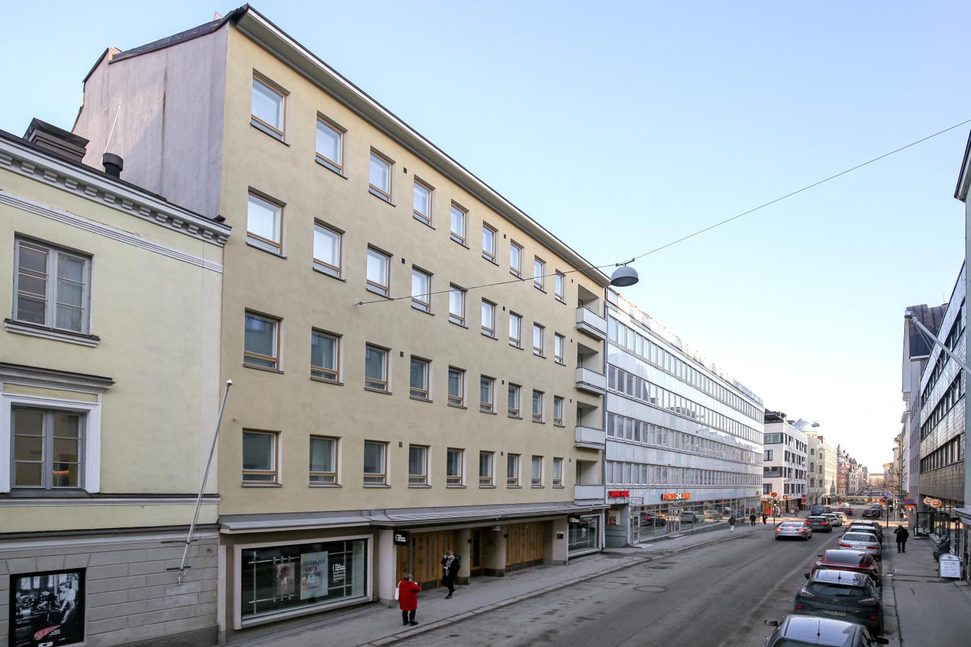 Apartment Kotimaailma Kamppi - Spacious 1br In The Center